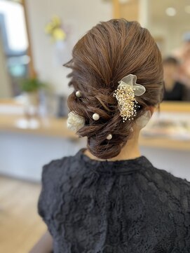 結婚式お呼ばれスタイル