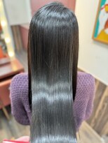 セレスト 福岡天神店(CELESTE)&nbsp;ブルーブラック至高の艶髪【イノアカラー  酸熱トリートメント】