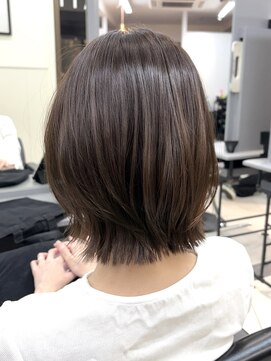 ヴェイン 渋谷(vain) ボブレイヤーくびれスタイルアッシュブラウン20代