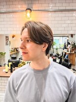 ミスターマウントロックバーバーショップ(MR.MT.ROCK BARBER SHOP) センターパート