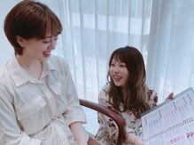 ～カウンセリング～　マンツーマンでの施術なので、担当スタイリストとたっぷりお話しできます♪