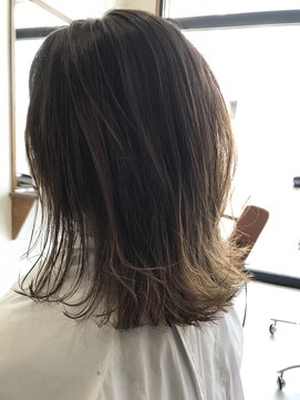 ロッティ(Lotti) 外ハネ