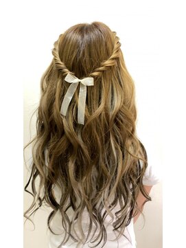 アリオン ハーフアップ