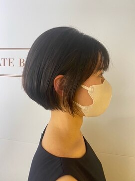 ケイトブラウン(KATE BROWNE) 大人のショートボブ