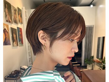 THOMPSON ST.HAIR 築地　【トンプソンストリートヘアツキジ】
