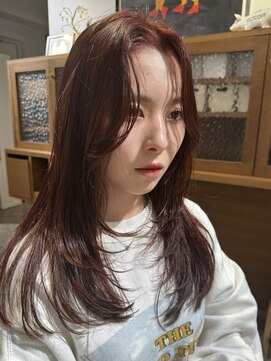 エヌ トーキョー(enu TOKYO) ワインレッド　レイヤーカット　学芸大学