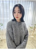 鎖骨ミディアム、パツボブ、センターパート