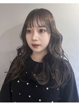 シア(sia) グレージュカラー