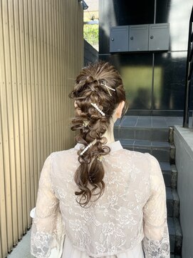 アクト(ACT) ポニーテール編みおろし/ツインアレンジ