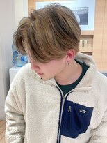 アイウィル(Ai WilL)&nbsp;カルマパーマ センターパート マッシュ ローライト ベージュ