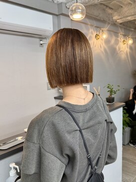 ココル(COCOL) "切りっぱなし"ボブ