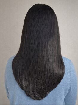 ペスカケイクリエイティブ(PESCA K-CREATIVE)の写真/他店で断られた髪も髪質改善×縮毛矯正で解決。丁寧なカウンセリングで理想の艶ストレートに【髪質改善】