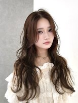 カシュカシュ 表参道(cache cache)&nbsp;薄め前髪顔まわりレイヤーカットシースルー前髪ハッシュカット