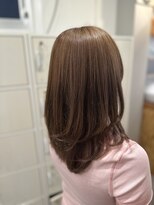 スクリ 玉造(SUKURI)&nbsp;レイヤーカット　ミディアム　顔まわりレイヤー　くびれ巻き