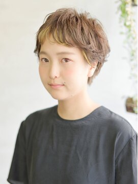 ザジヘアー(ZAZIE hair) 【インナーカラー】ポイントカラーショート