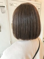 シファ(sifa)&nbsp;ボブ x カーキベージュ