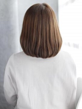 ヘアメイク ナル(hair make nalu) 厚め前髪のワンカールボブスタイル