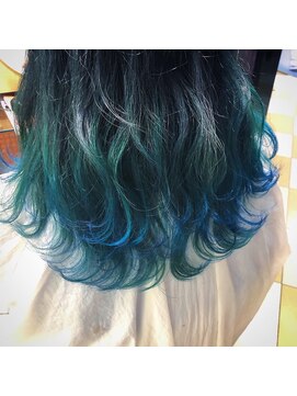 アース 錦糸町店(HAIR&MAKE EARTH) 派手髪×ライトブルー×グラデーション