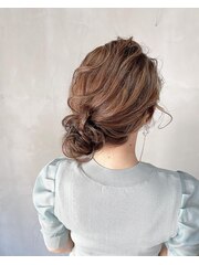2021SS/ hairmakeWILLOW　ルーズサイドシニヨン