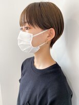 ユール(JUHL)&nbsp;マッシュショート｜ベージュカラー｜抜け感ヘア