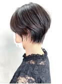 シンプルショート_カーキグレージュマッシュショート_ba343971