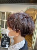 レッドカラー×刈り上げショート