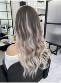 ☆lamchele☆ホワイト系でつくるコントラストカラー