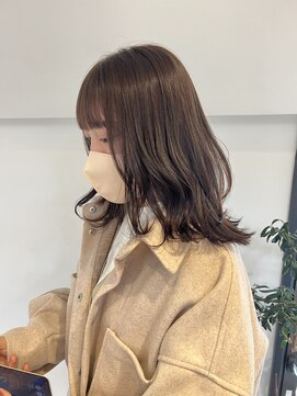 トレス(TRESS) 外ハネボブ レイヤーボブ オリーブベージュ