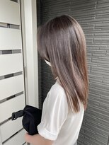 トゥエンティ(twenty)&nbsp;艶ロング×韓国風バング