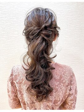 アメリ(AMELIE) 長さだしポニー