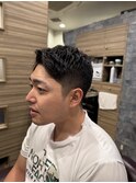20代30代爽やかイケメン刈り上げ束感アイロンパーマ