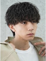 レタッチ バイ フィフス 天神大名(RETOUCH by fifth)&nbsp;福岡天神ゆるめシャドウパーマメンズマッシュウルフカット緩め