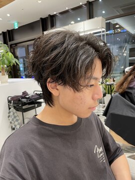 ステアケース 武蔵小杉店(stair:case) ナチュラル×シャドウフェザー×センターパート