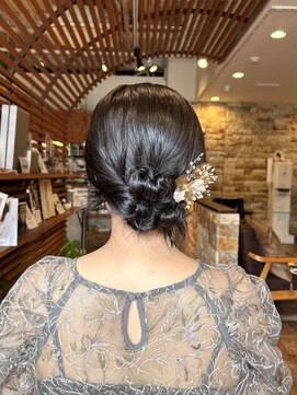 マッシュ アドベ 八戸ノ里(MASHU ADOBE) お呼ばれヘアにぴったり！カチモリスタイル☆