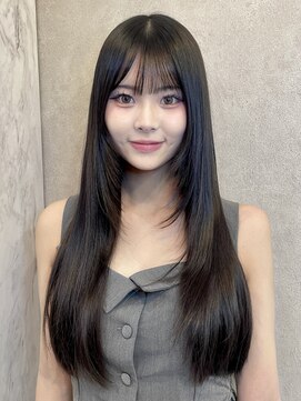 ルームバイシー 新宿(Loom. by Sea) □オリーブグレー×小顔[ココアベージュ/黒髪/くらげヘアー]