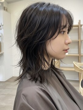 エイチ ウルフカット 大阪梅田(811) フェイスフレーミングルーツカラー天使の羽バングネオウルフボブ