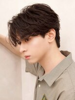 ルーシー 名古屋栄(LUCEY)&nbsp;センターパートニュアンスパーマフェザーパーマ波巻きパーマ