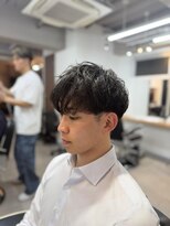 ロエメンズ(LOE men’s)&nbsp;リバースセンターパート/ニュアンスパーマ/ダウンバング