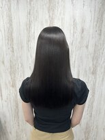 ワイト(&y～waito～)&nbsp;【広がりを抑えて綺麗に伸ばす艶髪ロング】