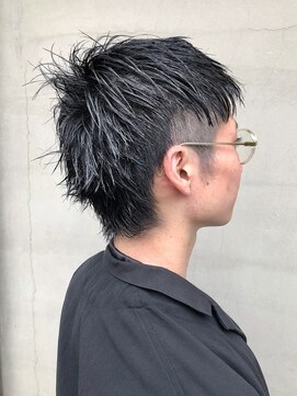 ヘアー アイス ルーチェ(HAIR ICI LUCE) モードなショートヘア 刈り上げ 2ブロック 黒髪ショート