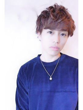 ブーケ(BOUQUET) フェザーマッシュ・くせ毛風パーマ・サイドパートショート