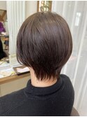 《見附 今町》小顔 かきあげ前髪 丸みショート
