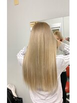 カリーナ(CARINA)&nbsp;ハイトーンカラー／ミルクティーベージュ