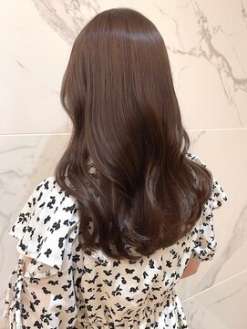 ミラリー トウキョウ(Mirareee Tokyo) 20代30代40代◎栗色波巻きミルクチョコレート艶感エギョモリ