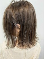 グロウ 大井町(grow)&nbsp;《grow 大井町》ブランジュカラーの外ハネ・耳かけショートボブ