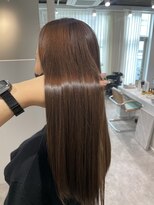 ウユ(uyu)&nbsp;艶髪ストレートヘア