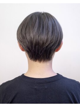 ルプラ ガーデン(le-pla garden) グレー#ダブルカラー#マッシュショート#ブリーチ#豊橋#豊川#田原