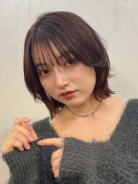 ファルベ(Farbe) 艶カラー/似合わせカット/顔まわりレイヤー／くびれスタイル