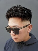 メンズグルーミングナンバーナイン(MEN'S GROOMING NUMBER NINE)&nbsp;バーバー/フェード/ホワイトメッシュ/【早田隼哉】