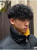 スパイラルパーマツイストパーマアップバング短髪メッシュ